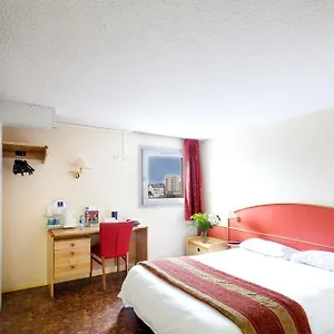 kyriad-montlucon.hotels-rhonealpes.com/
